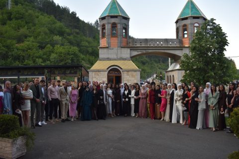 Apsolventsko vece