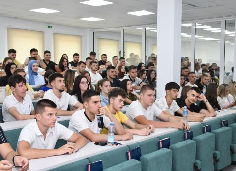 Prijemni ispit UNINP