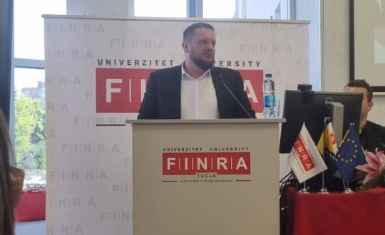 Univerzitet FINRA