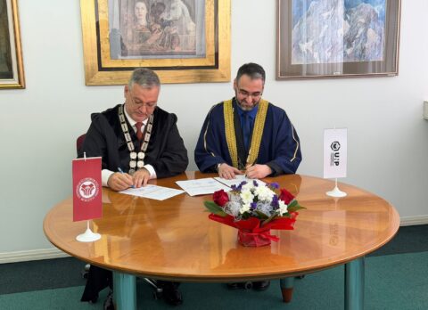 Sporazum o saradnji između Univerziteta u Novom Pazaru i Univerziteta u Tuzli