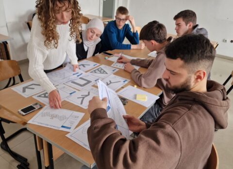 Simulacija upravljanja projektima